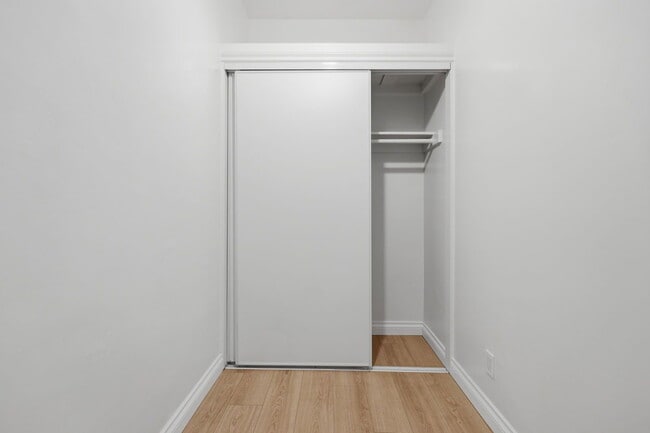 Photo - 724 S Mariposa Ave Unit 203