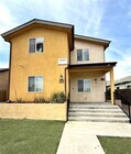 Photo - 645 E 78th St Townhome