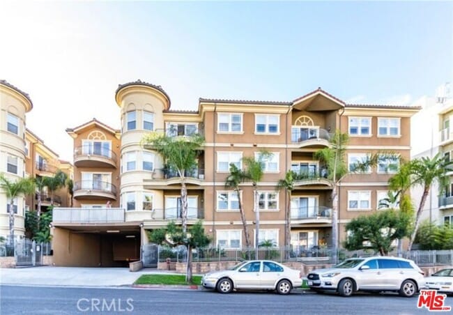 Photo - 917 S New Hampshire Ave Condo Unit 415