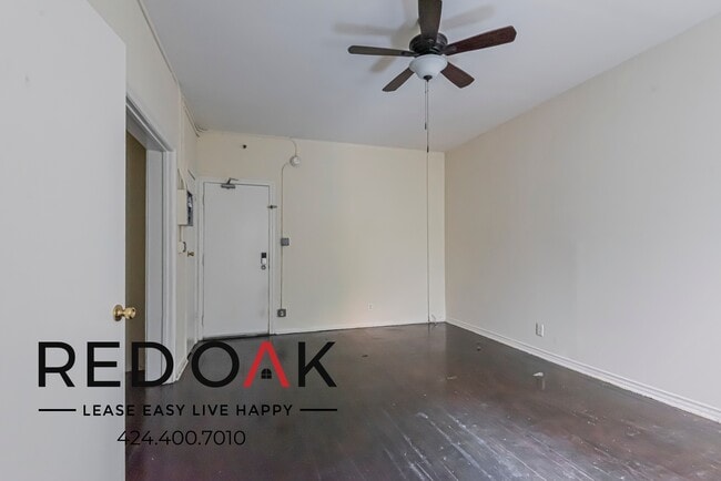 Building Photo - 835 S Oxford Ave Unit 414