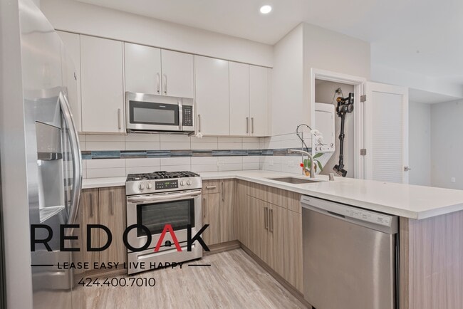 Photo - 5550 Bonner Ave Unit 403