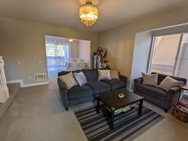 Photo - 7962 Mission Center Ct