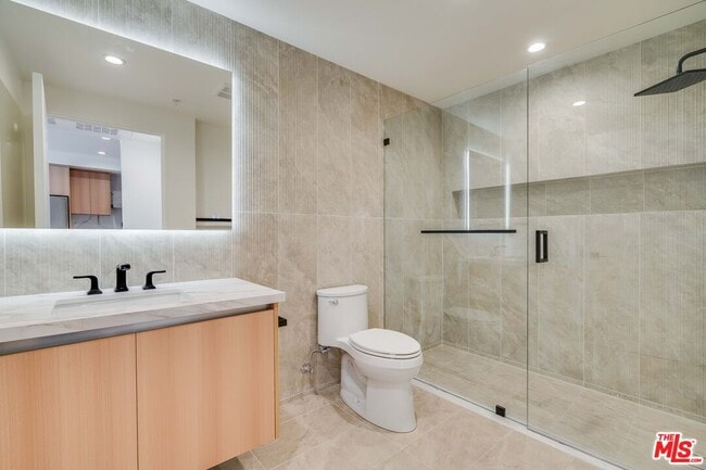 Photo - 1414 S Beverly Dr Unit 302