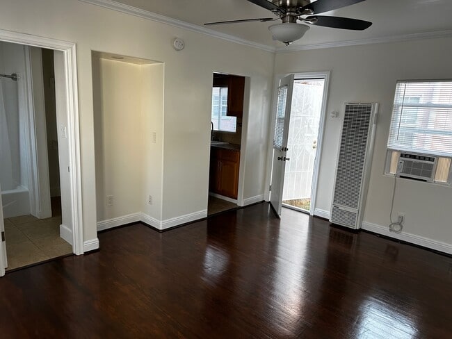 Photo - 1251 E Appleton St