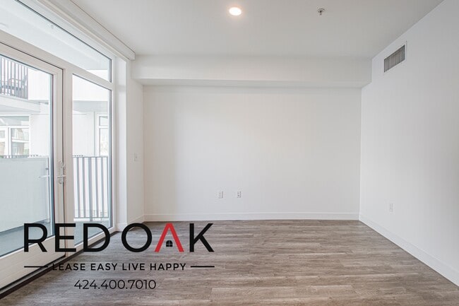 Photo - 2880 James M Wood Blvd Unit 321