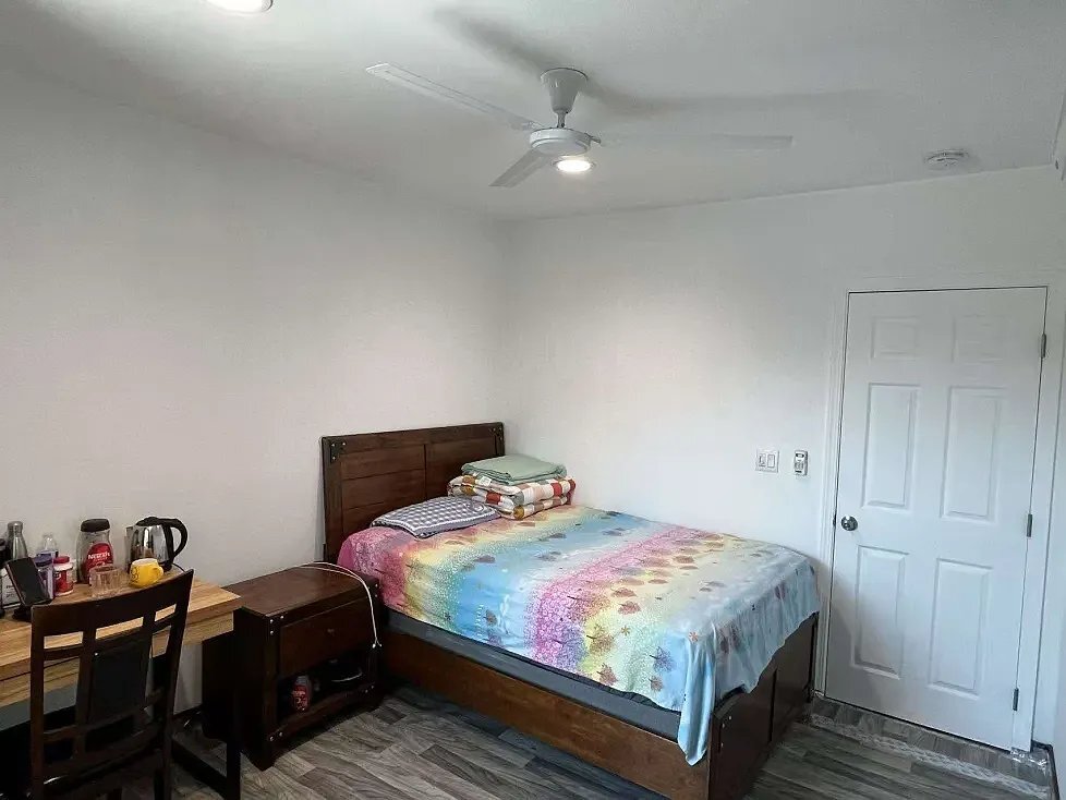 Photo - 119 S Curtis Ave