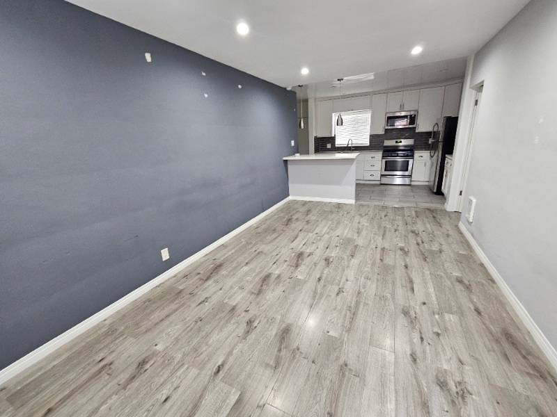 Photo - 1068 W 12th St Unit 0