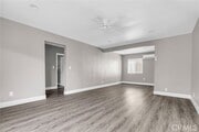 Photo - 5828 Whitsett Ave
