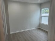 Photo - 633 W Harvard St