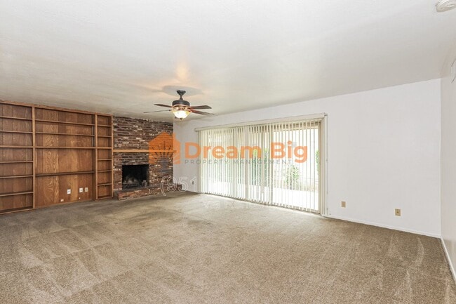 Photo - 5971 Sunland Pl
