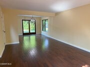 Photo - 2096 McCrea Rd