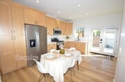 Photo - 676 Doris Ave Unit #2