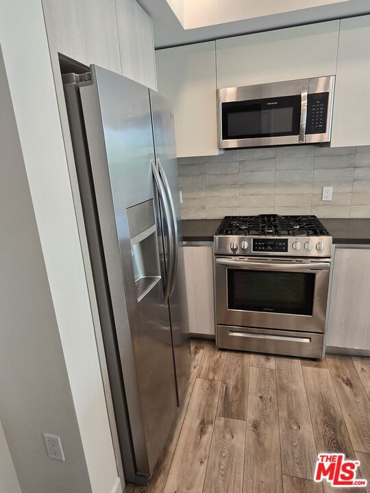 Photo - 740 Ridgeley Dr Unit 204