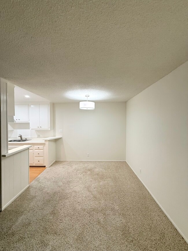 Photo - 1226 McClellan Dr