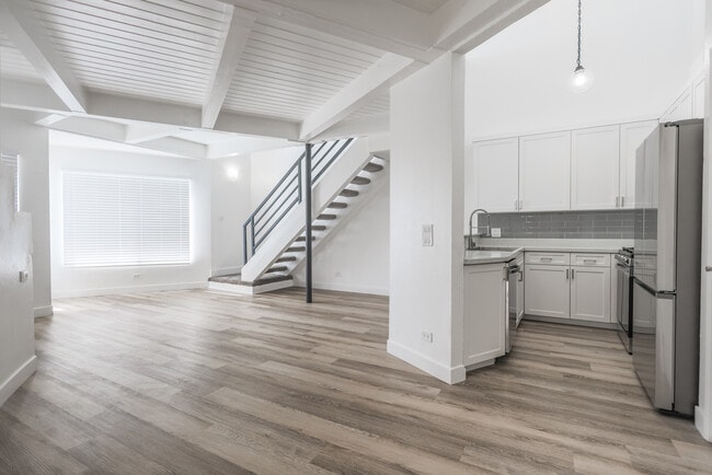 Loft Style Apartments for Rent! - Loft Style Apartments for Rent!