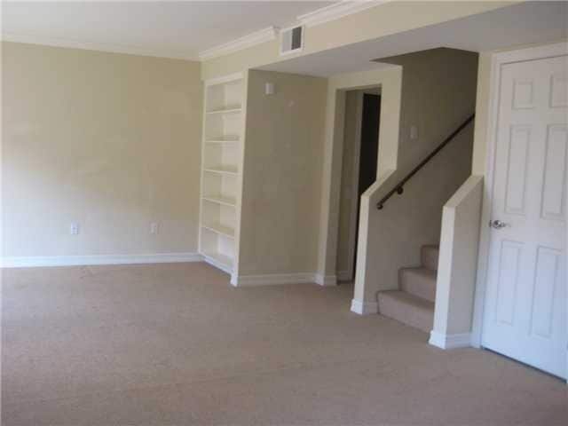 Photo - RB Luxury 2 Br Townhome 2 car spots Laundry $3190 TEXT 619-565-3468