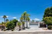 Photo - Spacious Entertainers Retreat in San Carlos!