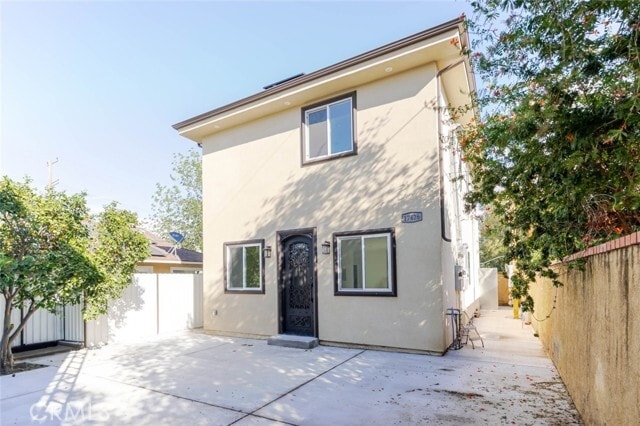 Photo - 17426 Roscoe Blvd