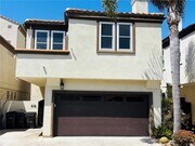 Photo - 518 Goldenwest St