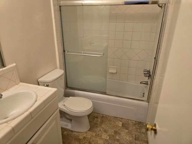 Photo - St. Andrews Place Apartments