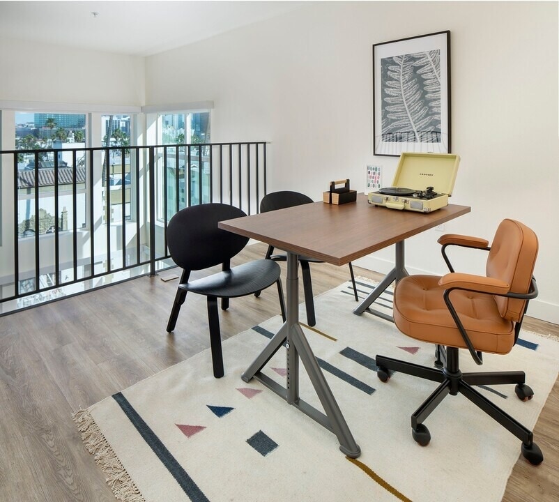 Floor Plan - 1 Bed 1 Bath - 826 sqft