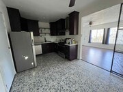 Photo - 3552 Whiteside St