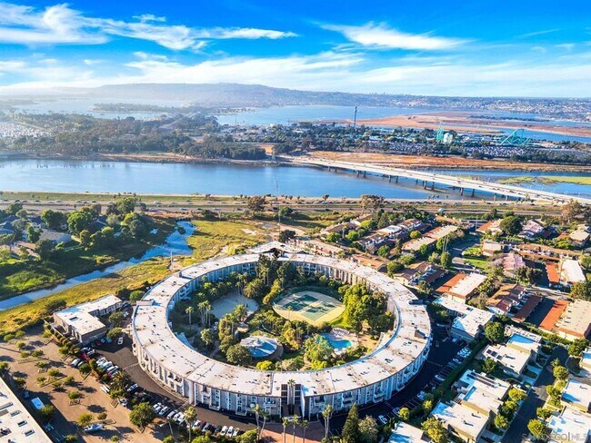 Photo - 3050 Rue D’Orleans Unit 305