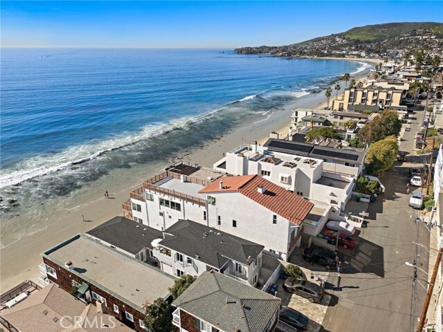 Building Photo - 1045 Gaviota Dr