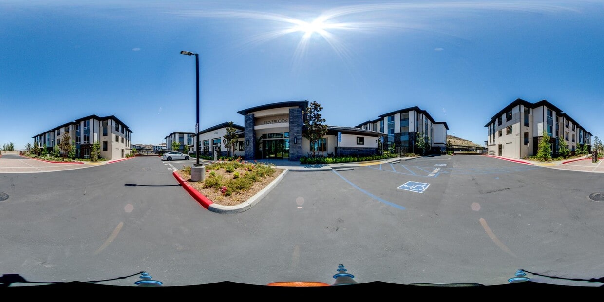 3D Tour - The Overlook Santa Clarita