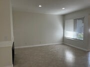 Photo - 2 Bedroom Detached Home in Irvine - Now Av...