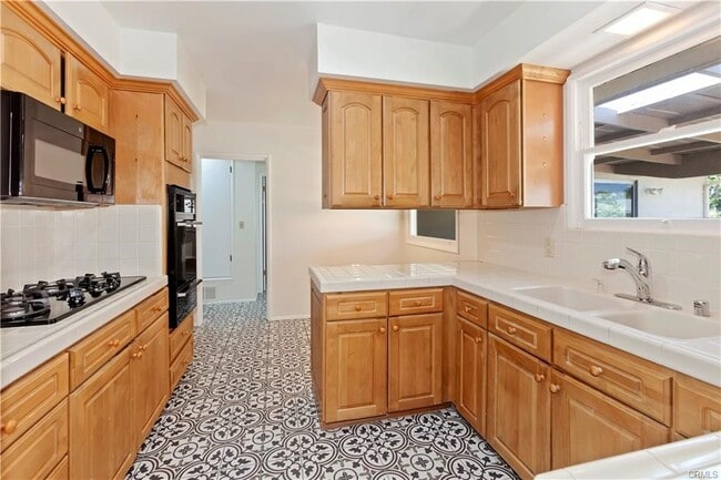 Photo - 13161 Crestline Dr