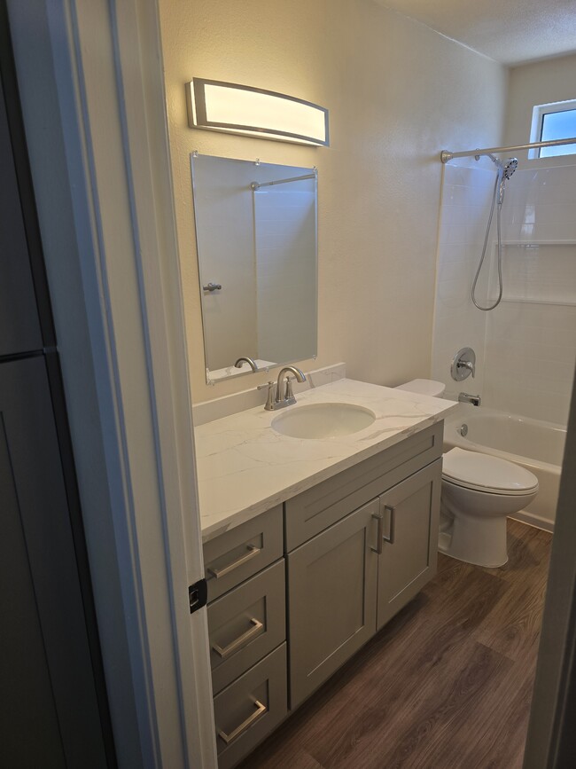 Photo - Pomerado Gardens Apartments