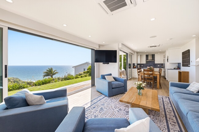 Photo - 6817 Seawatch Ln