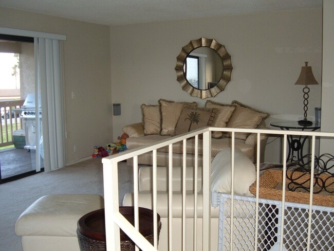 Photo - 1823 Armour Ln Unit 4