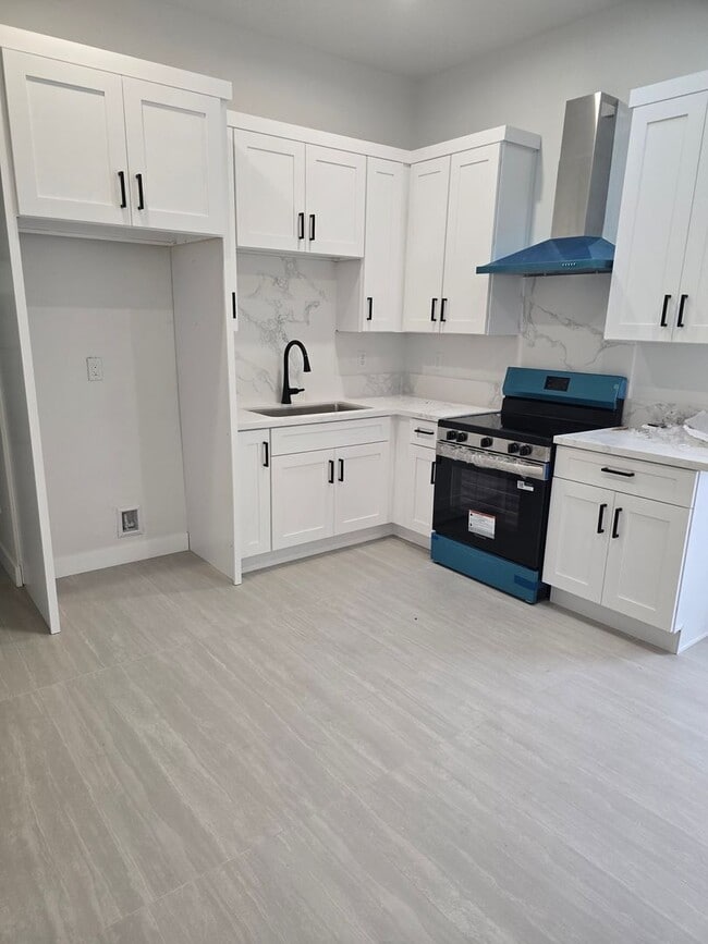 Photo - 12687 Aristocrat Ave Unit 1 - 2 beds & 2 baths