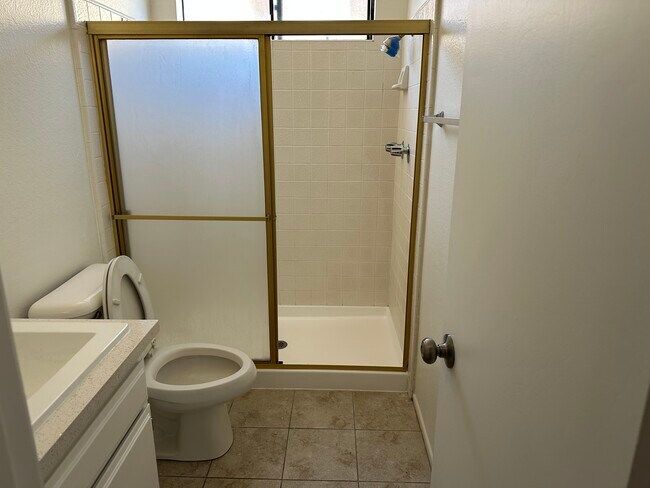 Photo - 2501 Temple Ave Unit 211