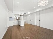 Photo - 1598 Long BCH