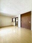 Photo - 1152 N Poinsettia Pl Apartments