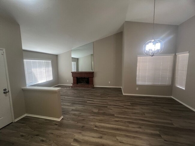 Photo - 26328 Columbus