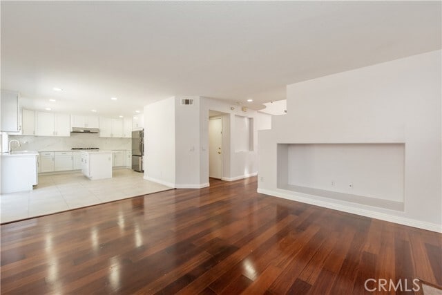 Photo - 12 Sequoia Dr
