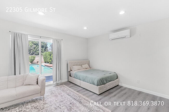Photo - 22305 Gilmore St