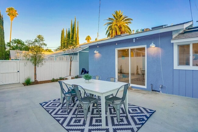 Photo - 5135 N Eagle Rock Blvd Unit 5137 1/2 Eagle Rock Blvd