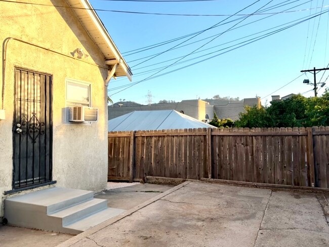 Photo - 2629 1/2 Granada Street
