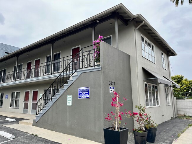 3871 Watseka - Culver City Studios | Utilities Included