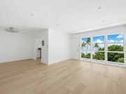 Photo - 337 Rexford Dr Unit 3