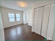 Photo - 315 W Queen St Unit B