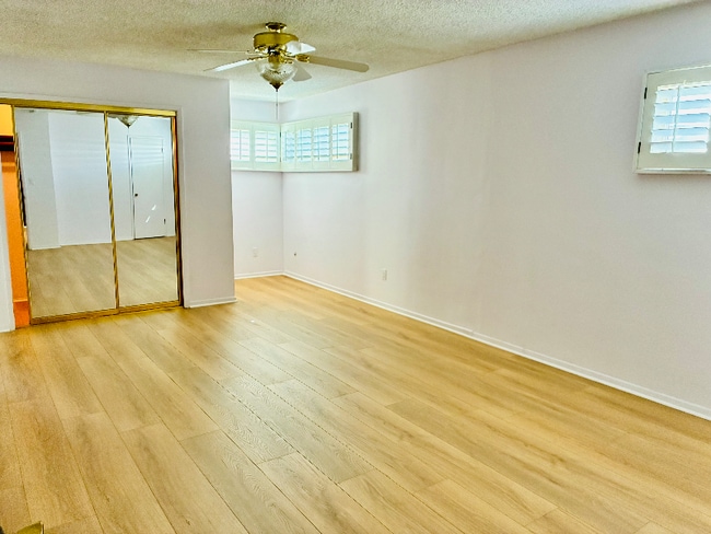 Photo - 5804 Los Pacos St