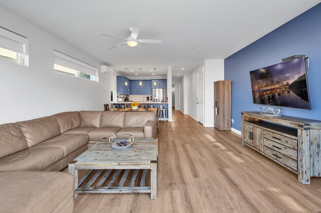 Photo - 717-21 Island Ct Unit FL2-ID1038981P