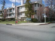 Photo - 7211 Cozycroft Ave Unit Condo