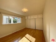 Photo - 722 Westbourne Dr Unit B